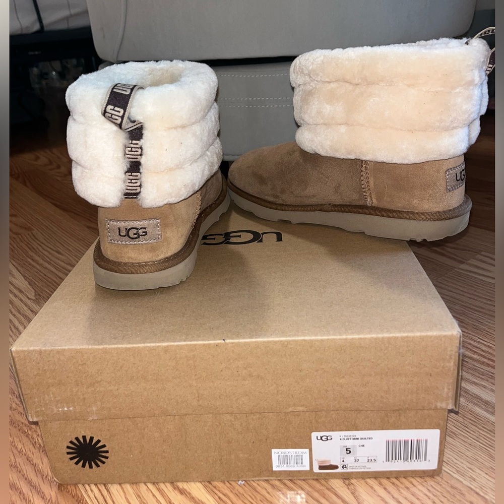 UGG Mini Chestnut quilted Fluff Big Kids size 5 (Women’s 7) - WOR…